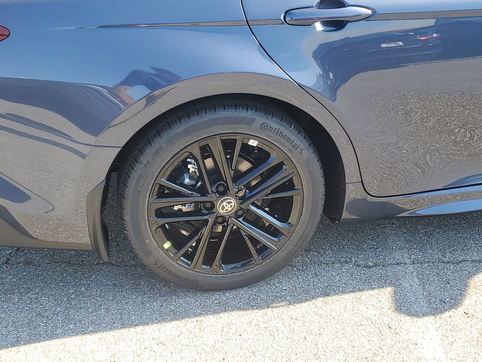 New 2026 Toyota Camry SE FWD image 5