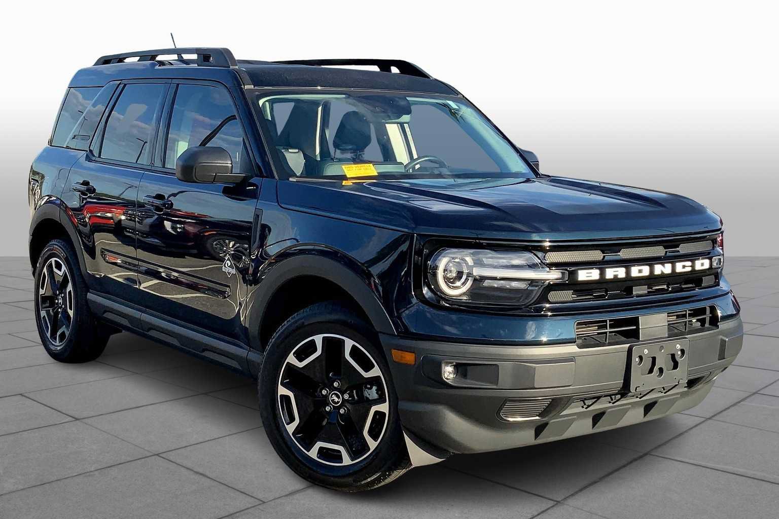 Certified 2022 Ford Bronco Sport Outer Banks AWD/4WD image 2