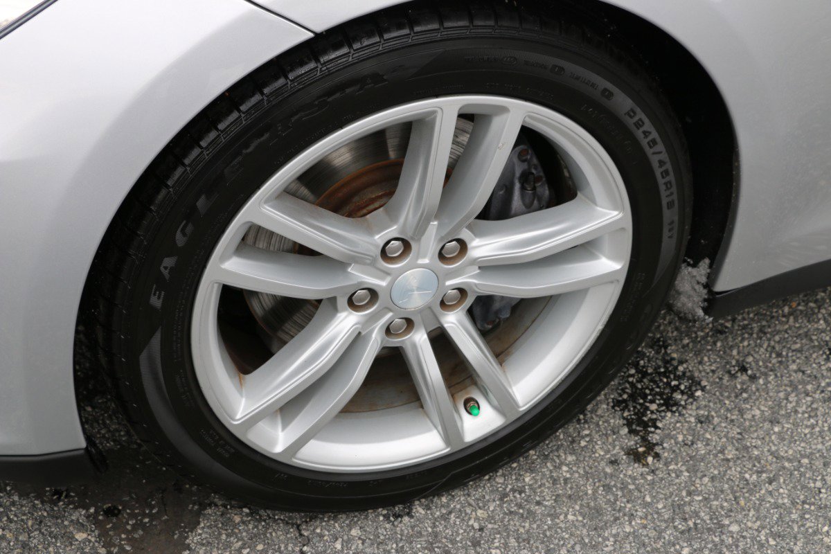 Used 2013 Tesla Model S BASE image 14