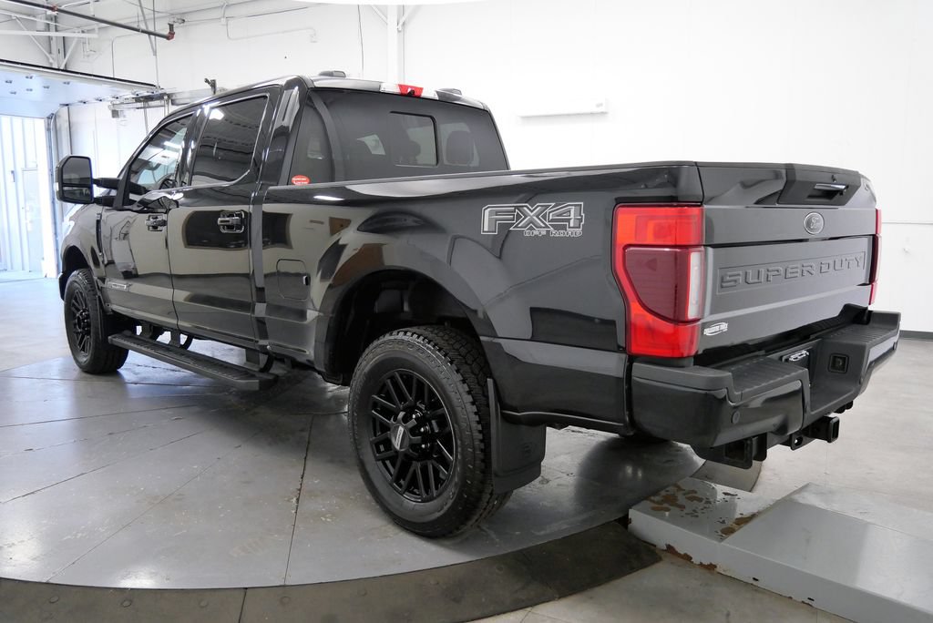 Used 2022 Ford F250 Lariat w/ Black Appearance Package AWD/4WD image 5