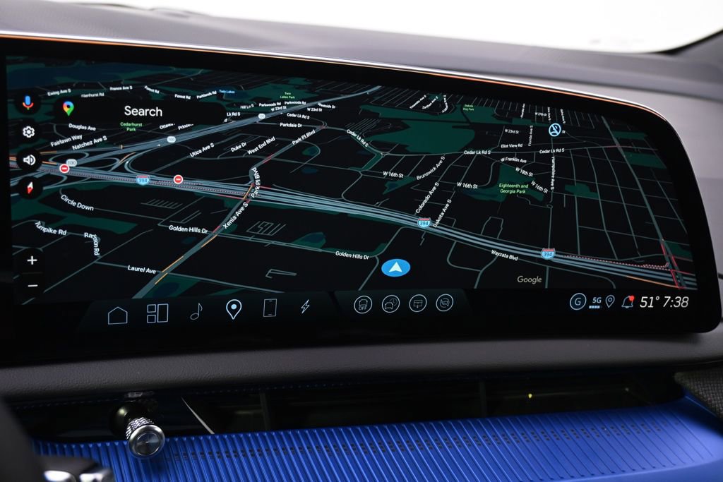 New 2026 Cadillac Optiq V image 31