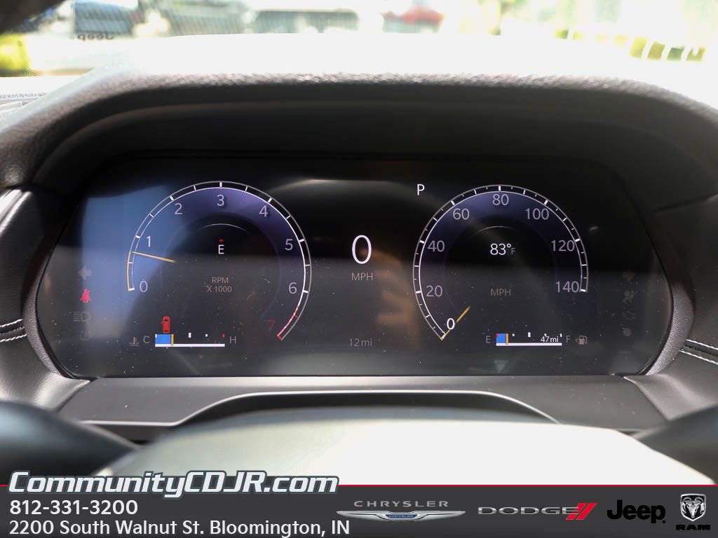 New 2025 Jeep Grand Cherokee Laredo X image 12