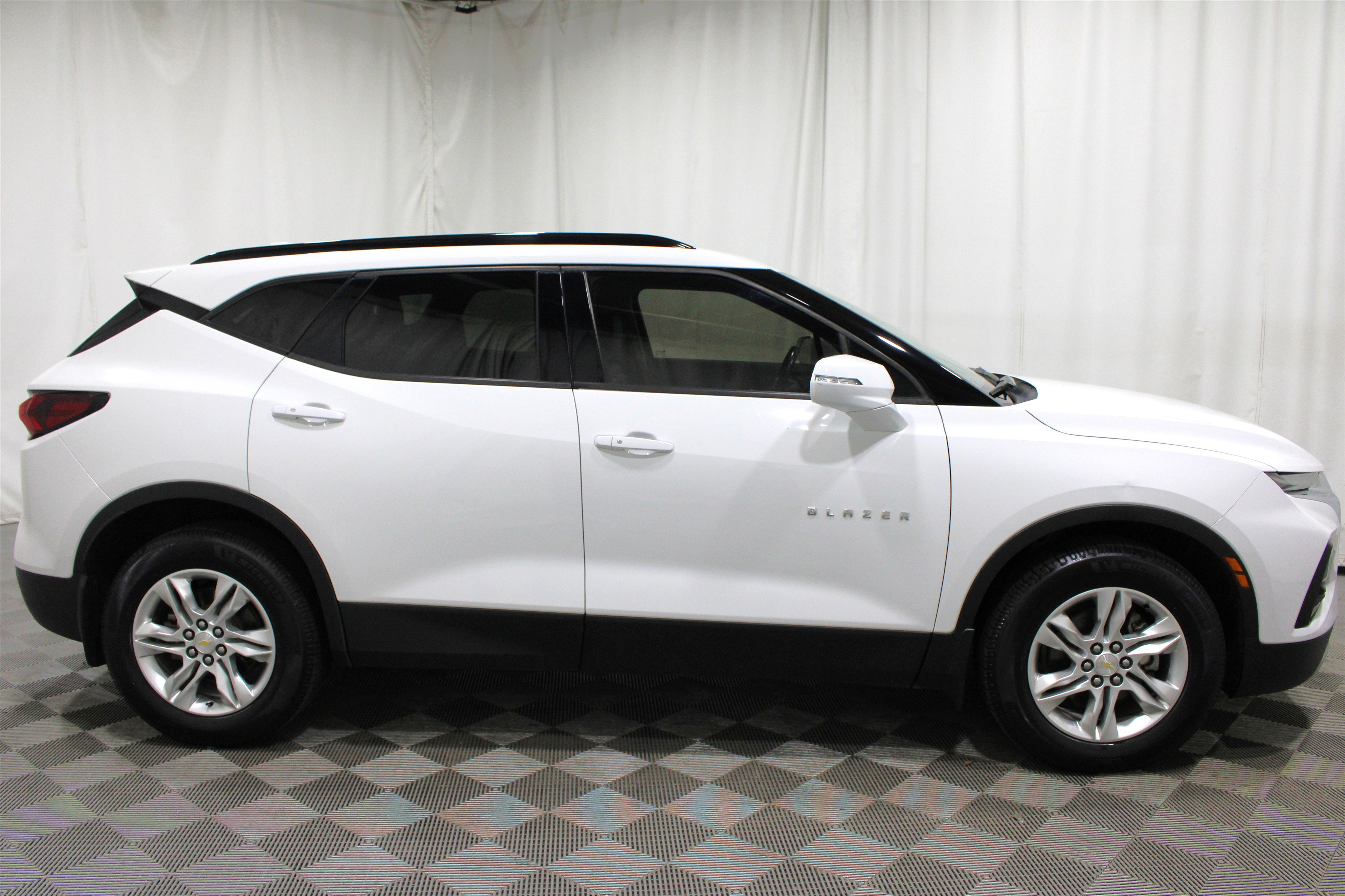 Used 2020 Chevrolet Blazer LT AWD/4WD image 30