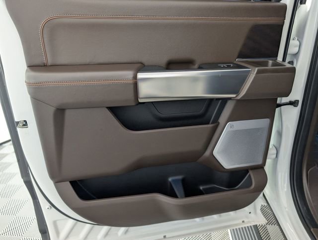 Used 2023 Ford F250 King Ranch w/ Chrome Package AWD/4WD image 29