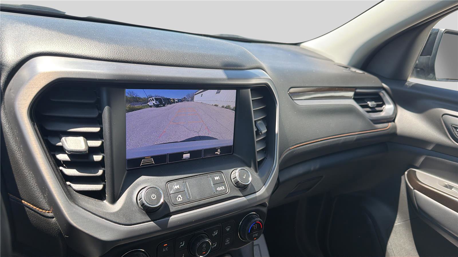 Used 2020 GMC Acadia AT4 w/ Driver Alert Package II AWD/4WD image 12