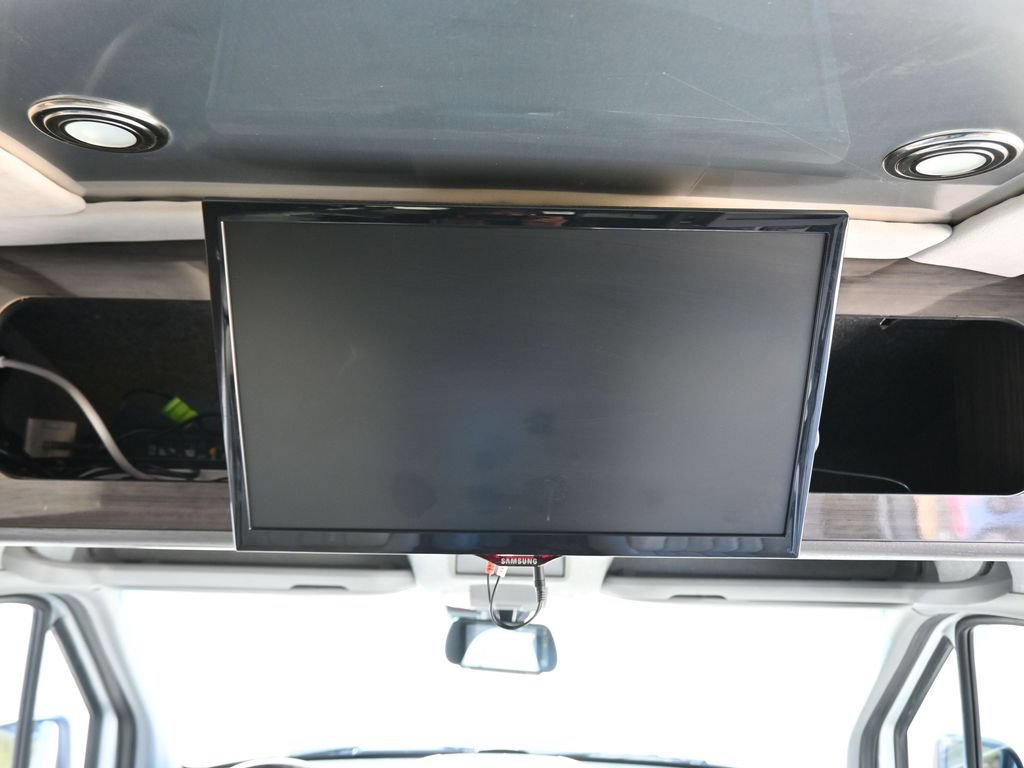 Used 2014 Mercedes-Benz Sprinter 3500 image 33