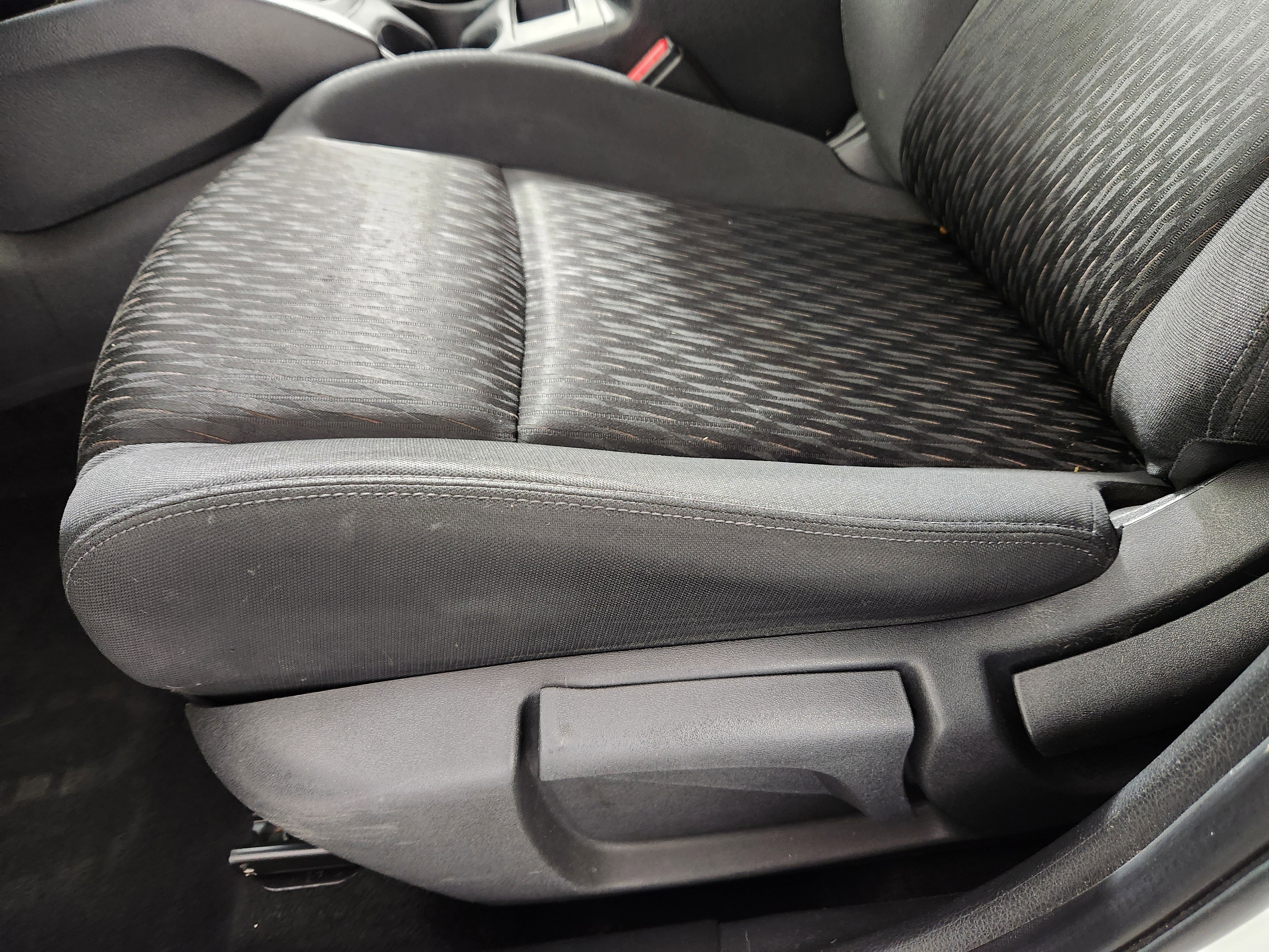 Used 2018 Nissan Rogue S image 13