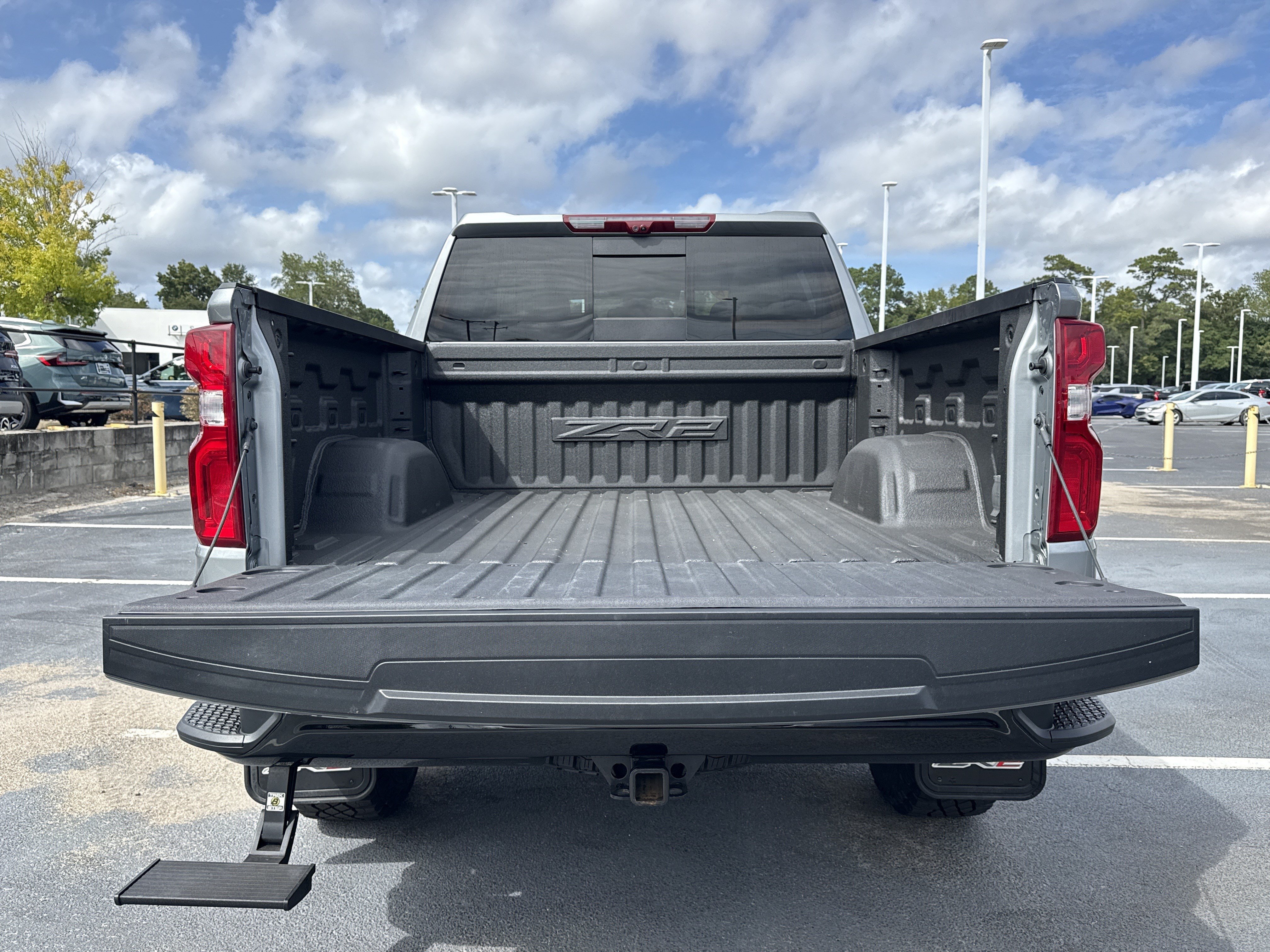 Used 2024 Chevrolet Silverado 1500 ZR2 w/ Technology Package AWD/4WD image 31