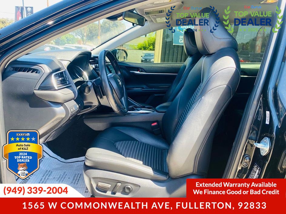 Used 2020 Toyota Camry SE image 10