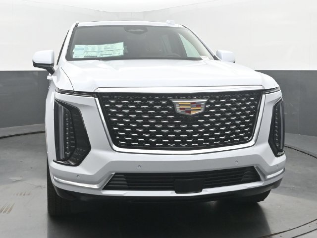 New 2026 Cadillac Escalade Luxury w/ Touring Package AWD/4WD image 8
