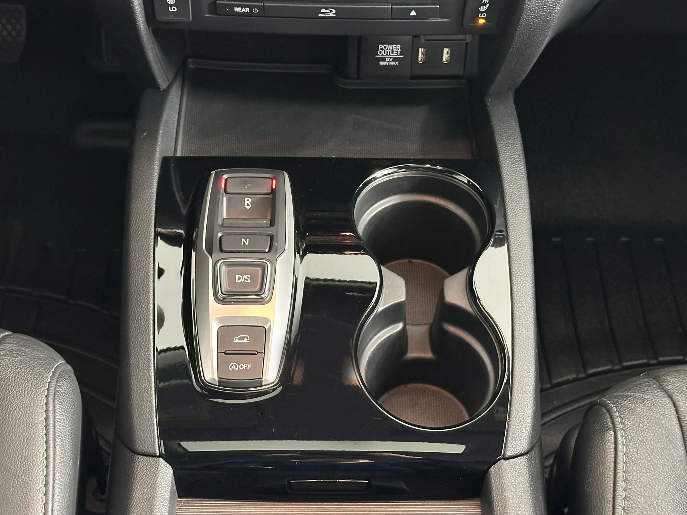 Used 2017 Honda Pilot Touring image 28