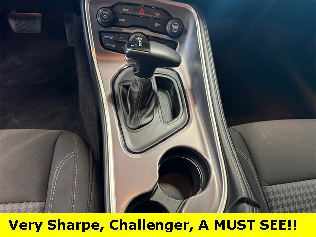 Used 2022 Dodge Challenger SXT w/ Blacktop Package image 16