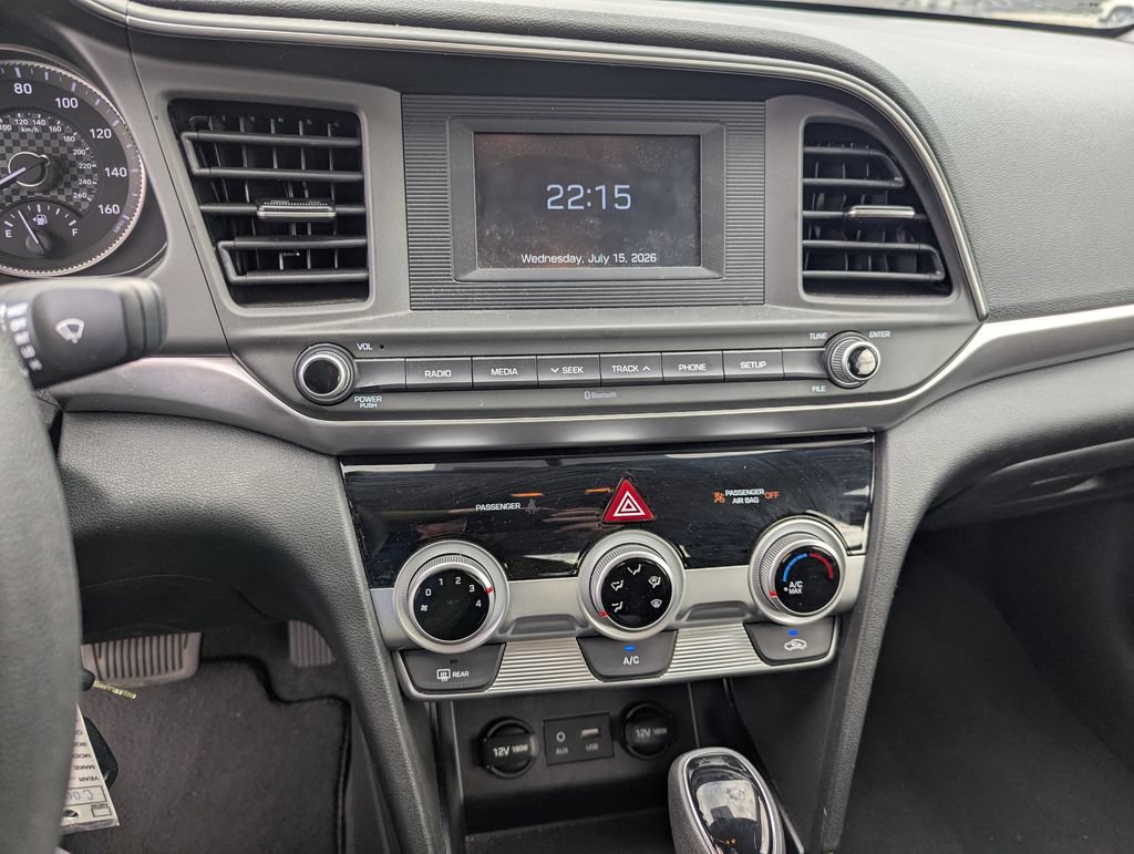 Used 2019 Hyundai Elantra SE w/ Cargo Package FWD image 16