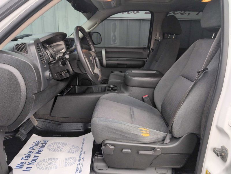 Used 2009 Chevrolet Silverado 1500 LT w/ Power Pack Plus image 18