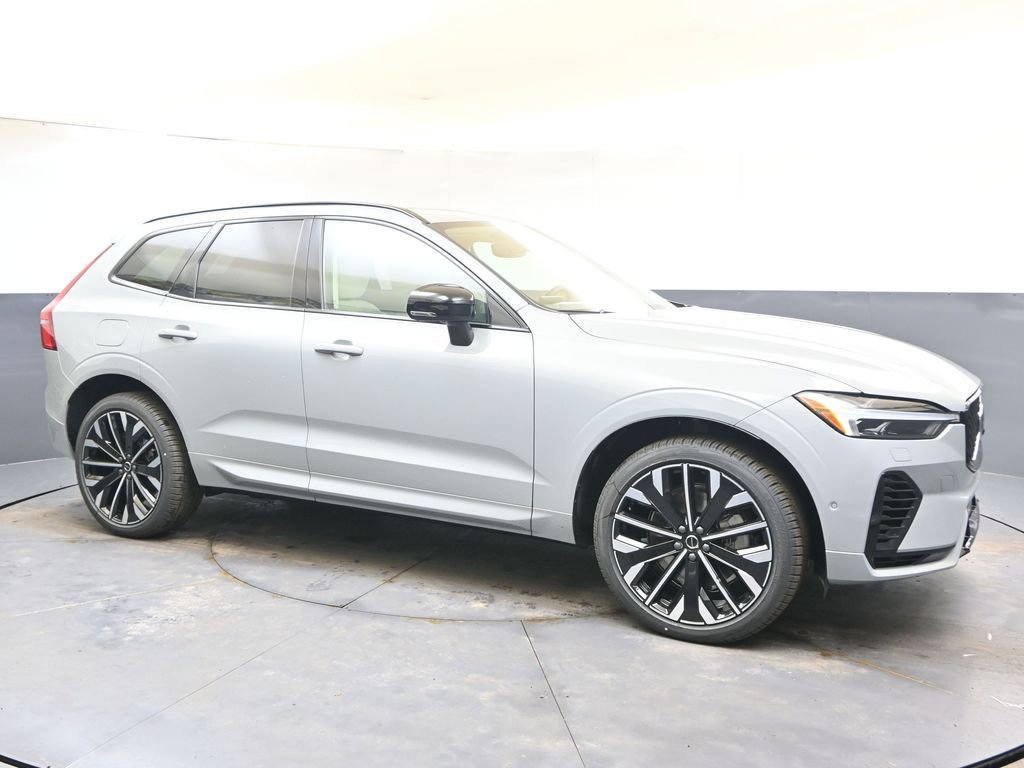 New 2026 Volvo XC60 T8 Ultra w/ Protection Package Premier image 7