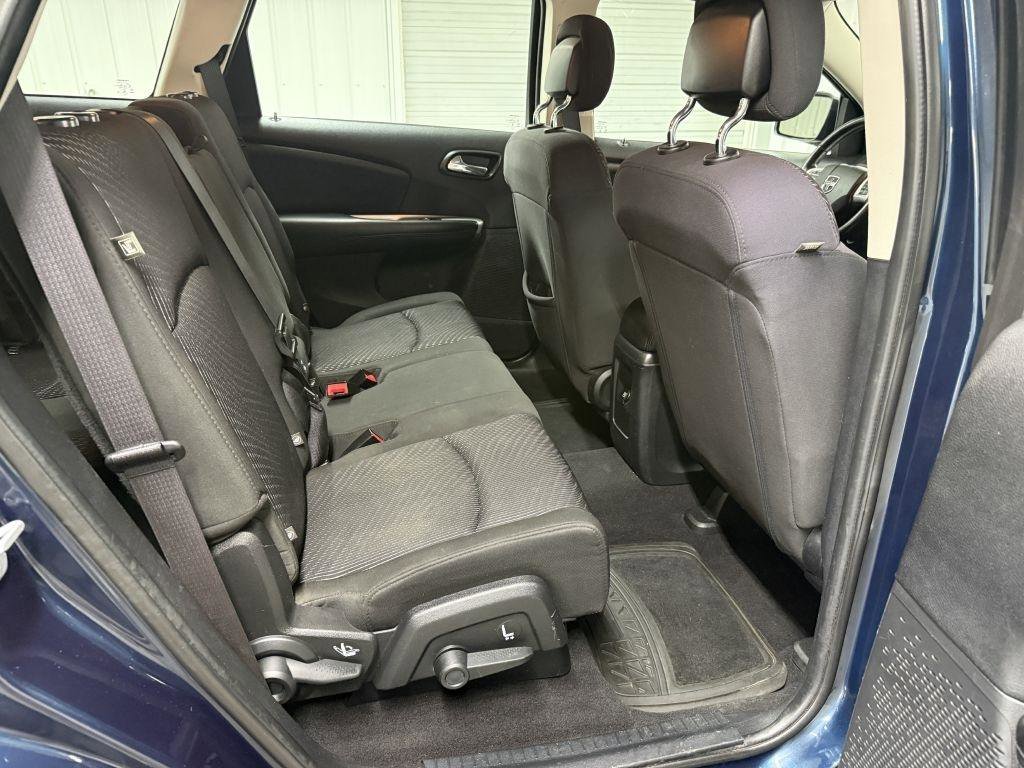 Used 2014 Dodge Journey American Value Package w/ Flexible Seating Group FWD image 27