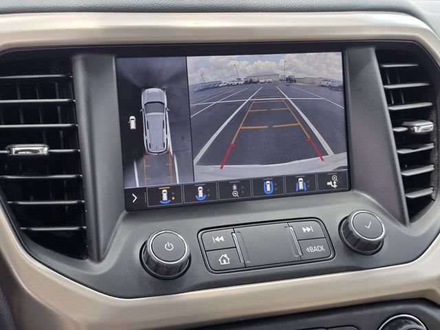 Used 2020 GMC Acadia Denali w/ Trailering Package FWD image 11