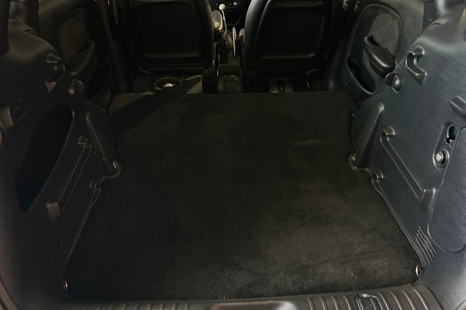 Used 2001 Chrysler PT Cruiser FWD image 19