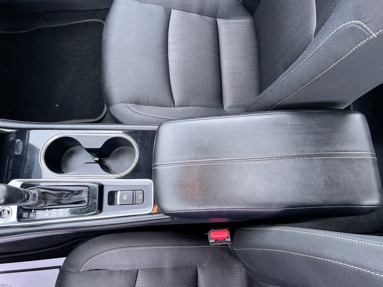Used 2024 Nissan Altima 2.5 SV w/ SV Premium Package FWD image 21
