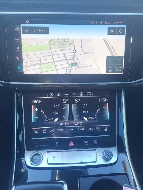 Used 2021 Audi Q8 Prestige image 11