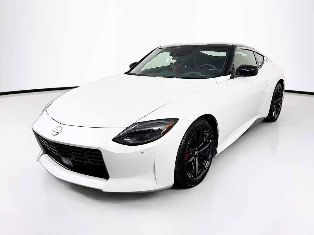 Used 2024 Nissan Z Performance w/ Floor Mat Package RWD image 3