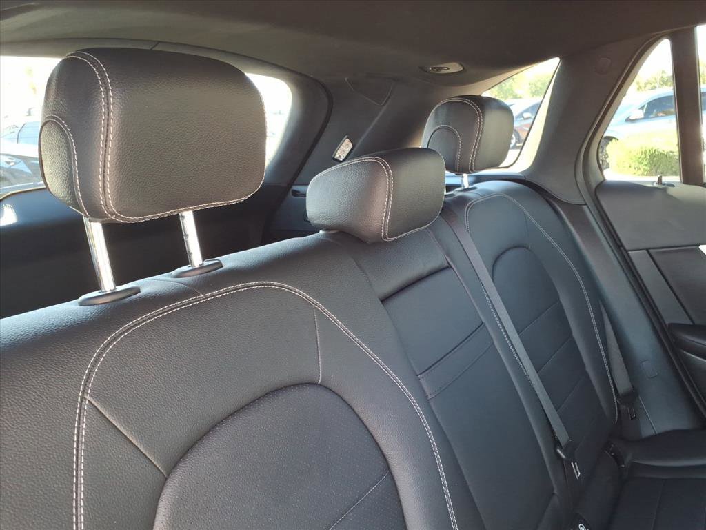 Used 2019 Mercedes-Benz GLC 300 GLC 300 image 14