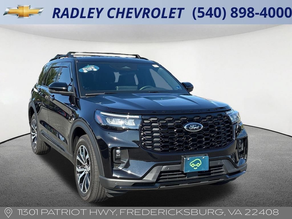 Used 2025 Ford Explorer ST-Line AWD/4WD image 22