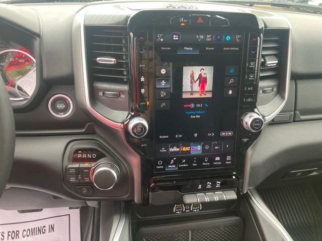 New 2026 RAM 1500 Big Horn AWD/4WD image 18