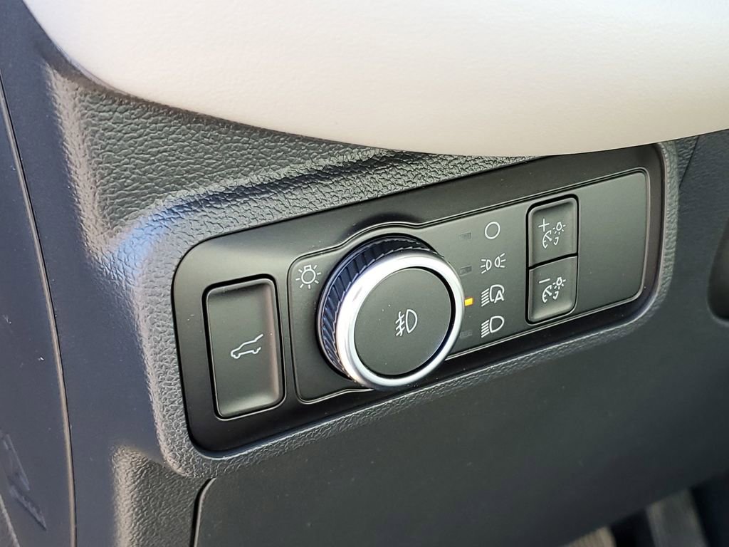 New 2026 Ford Explorer Active w/ Active Comfort Package image 13