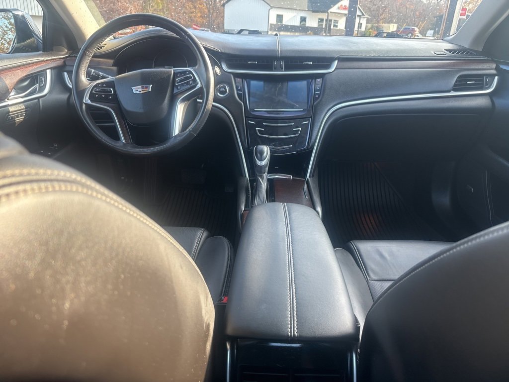 Used 2019 Cadillac XTS Luxury image 11