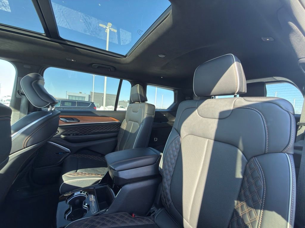 Certified 2023 Jeep Grand Cherokee L Summit image 36