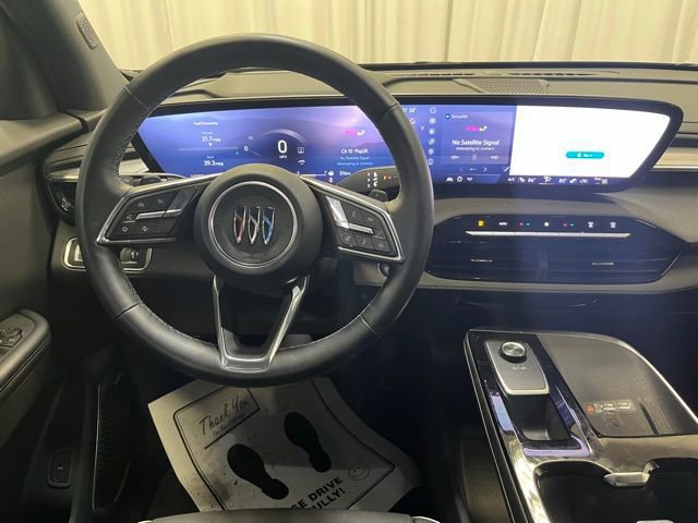 Used 2025 Buick Enclave Preferred image 17