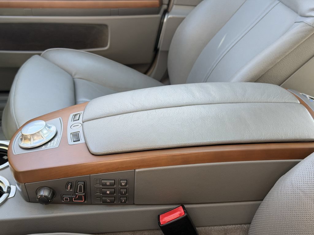 Used 2002 BMW 745i RWD image 47