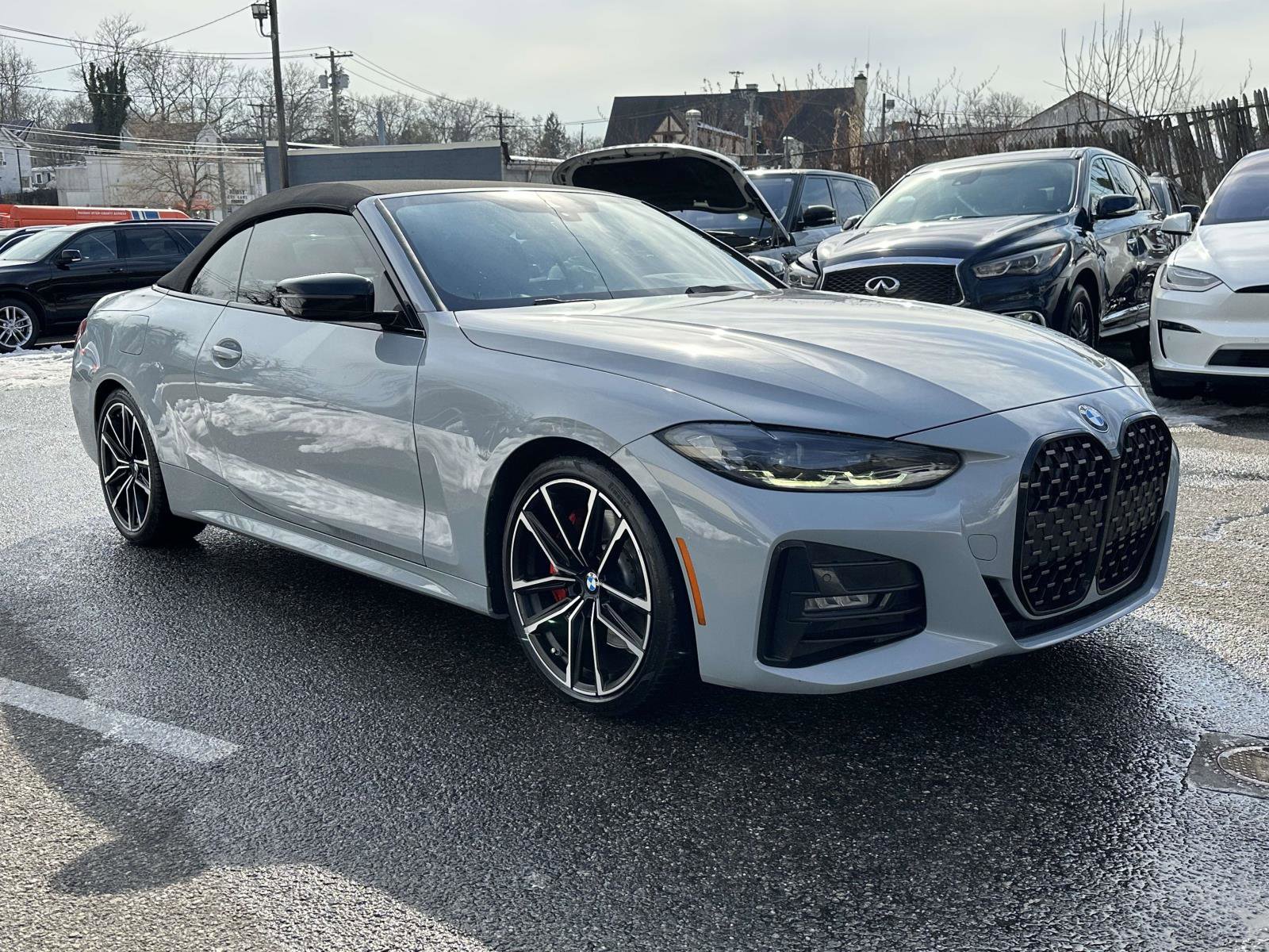 Used 2023 BMW 430i Convertible w/ M Sport Package RWD image 2