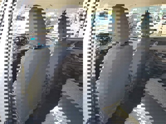 Certified 2025 Volkswagen Tiguan S image 8