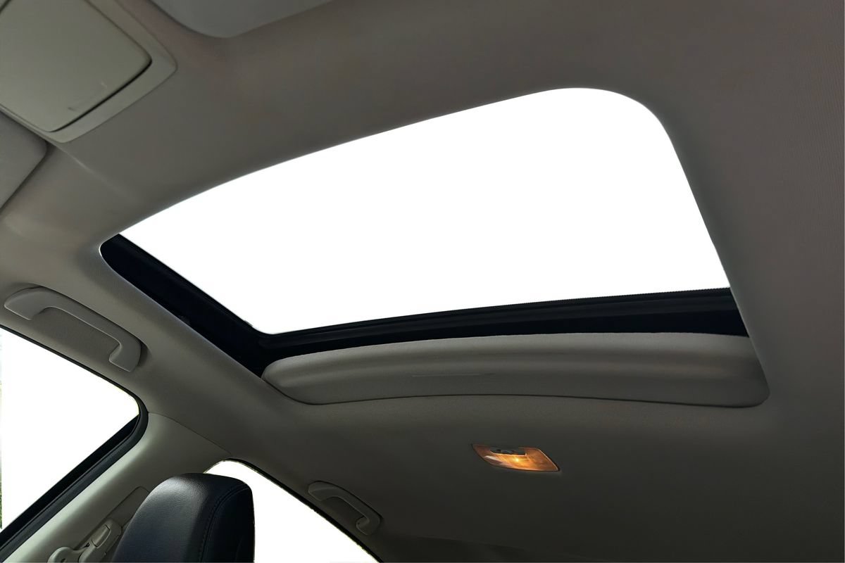 Used 2015 Honda CR-V EX-L image 22
