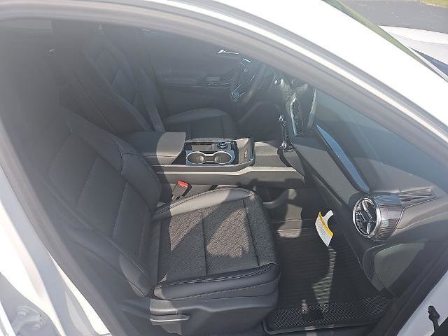 New 2026 Chevrolet Equinox LT w/ Convenience Package II image 28