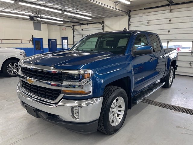 Used 2018 Chevrolet Silverado 1500 LT w/ All Star Edition image 2