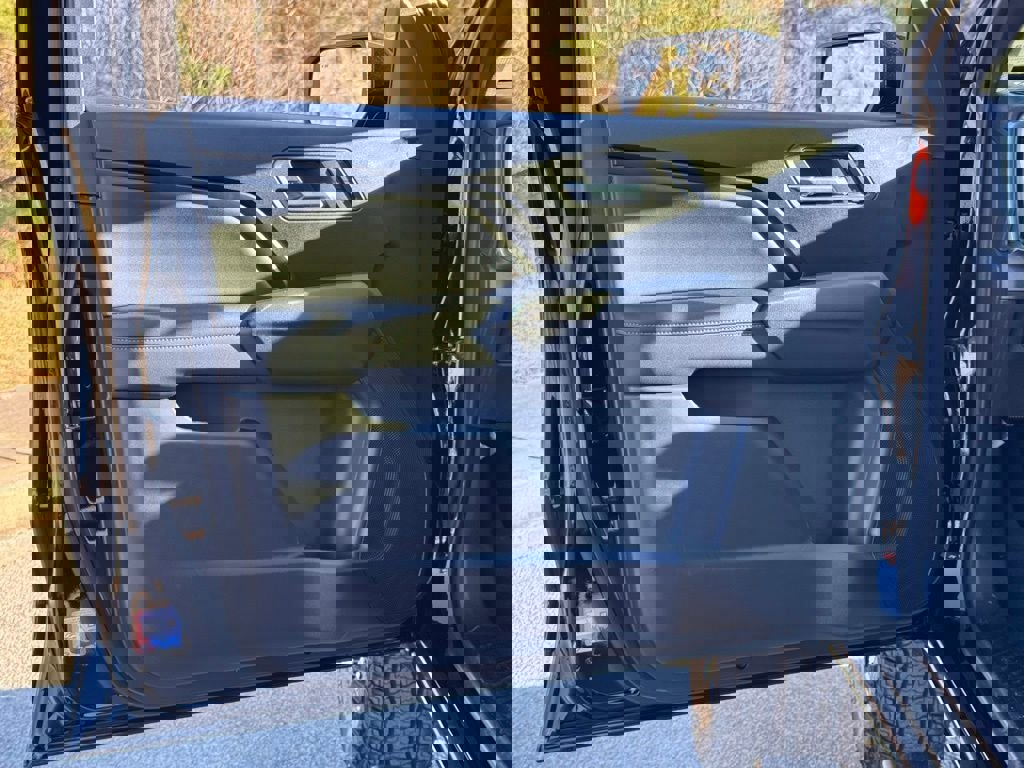 New 2026 GMC Canyon Elevation w/ Convenience Package image 19