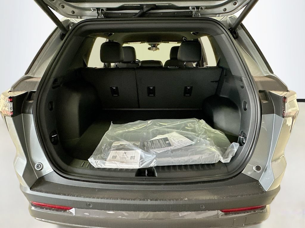 New 2026 Chevrolet Equinox ACTIV FWD image 30