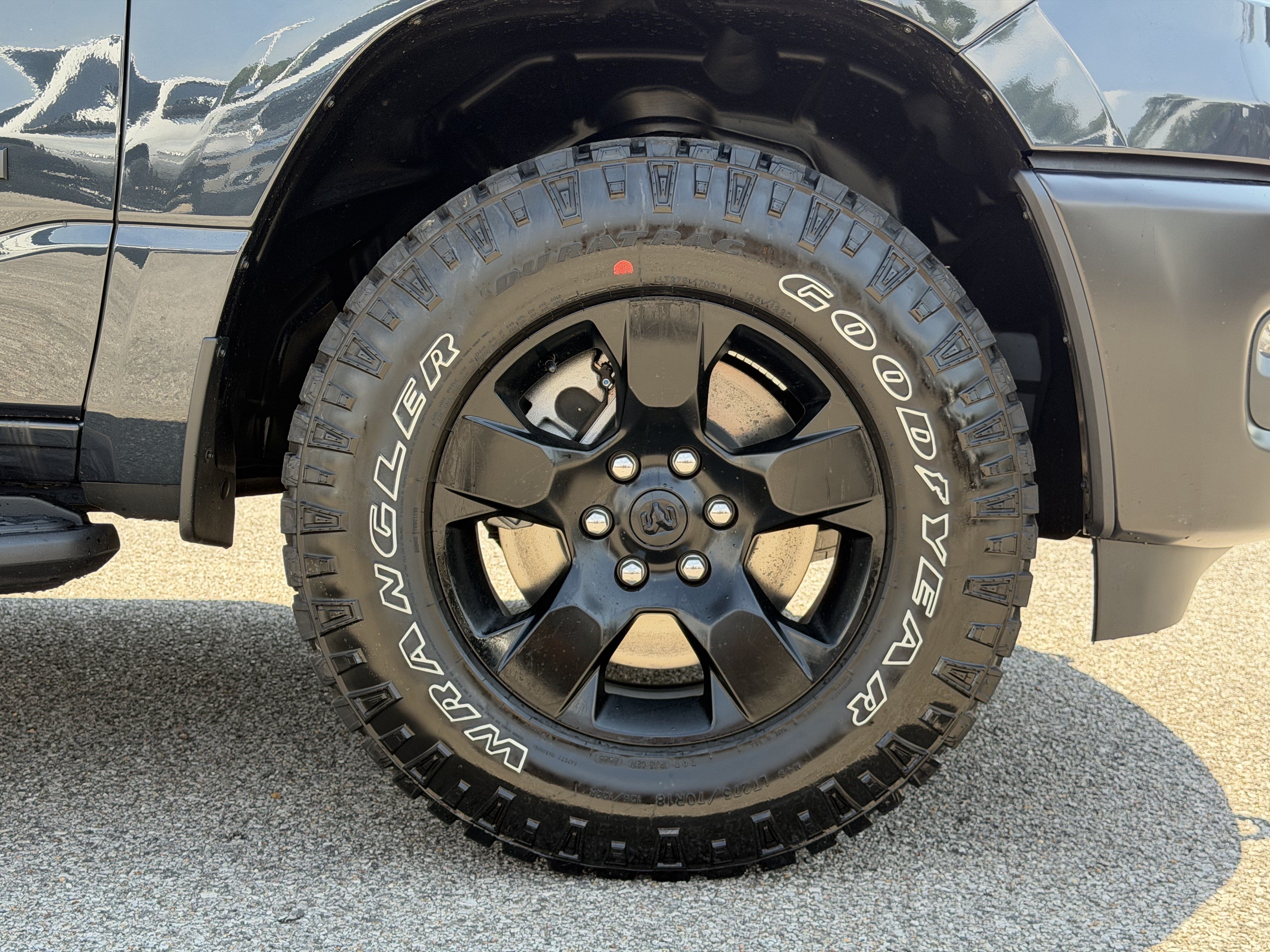 New 2026 RAM 1500 Warlock AWD/4WD image 13