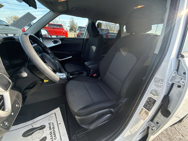Used 2020 Kia Soul LX image 13