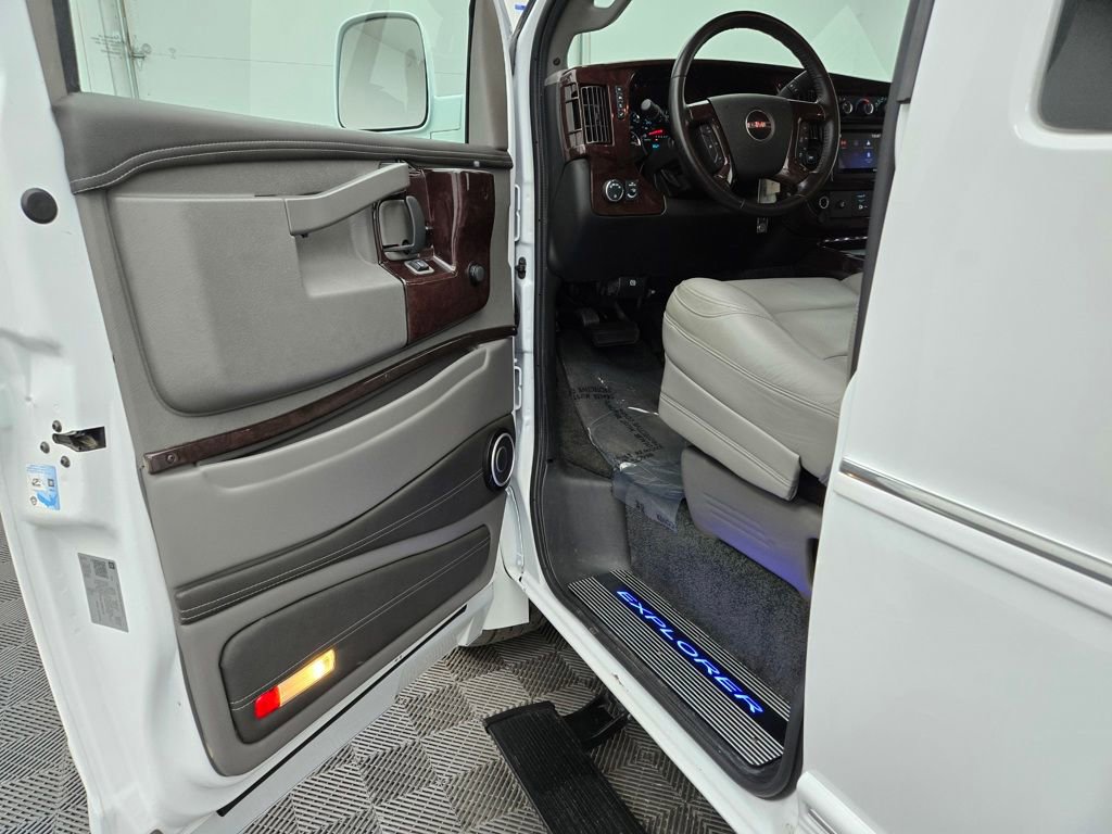 Used 2020 GMC Savana 2500 Explorer Limited SE image 15