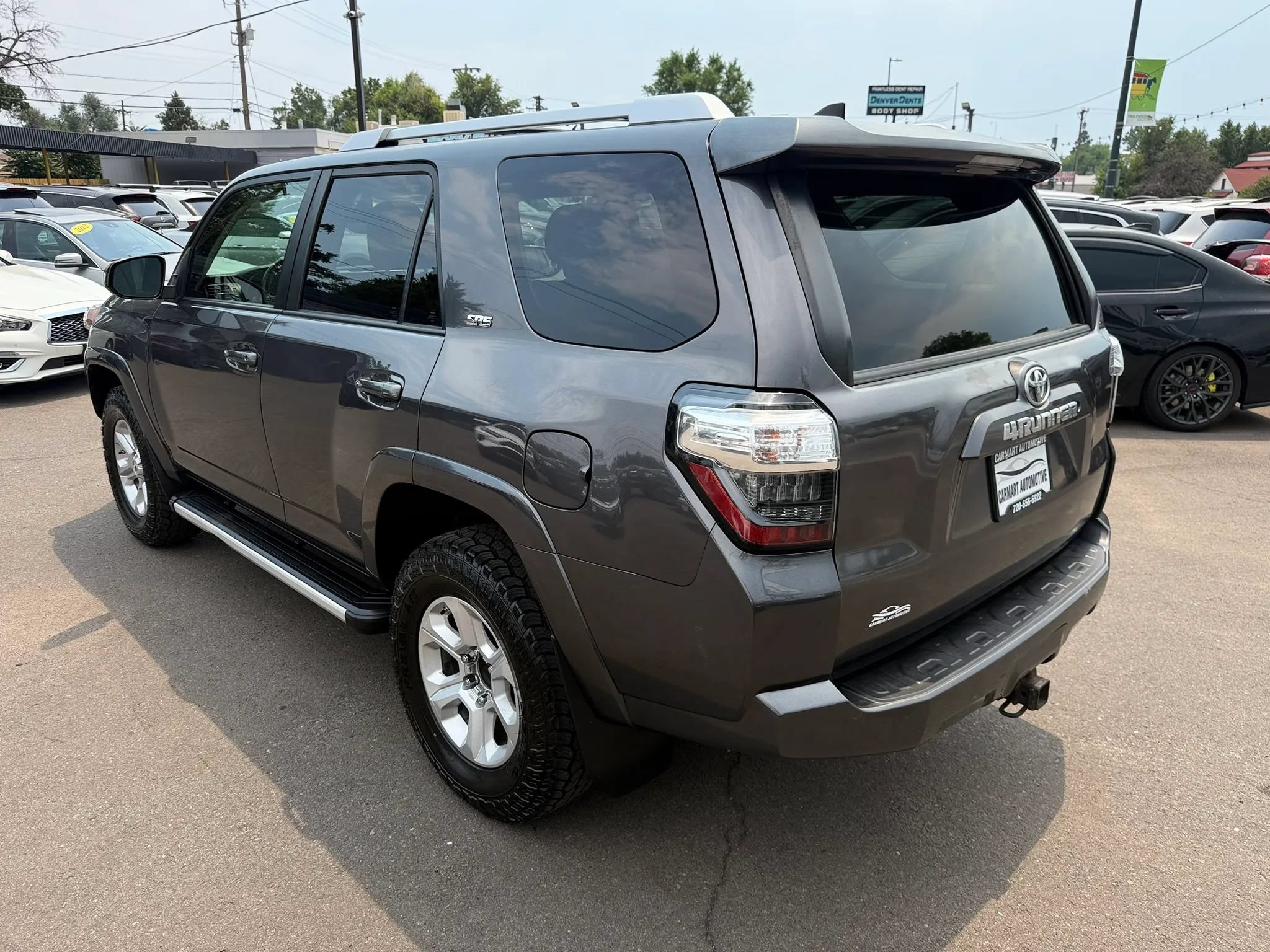 Used 2018 Toyota 4Runner SR5 AWD/4WD image 7