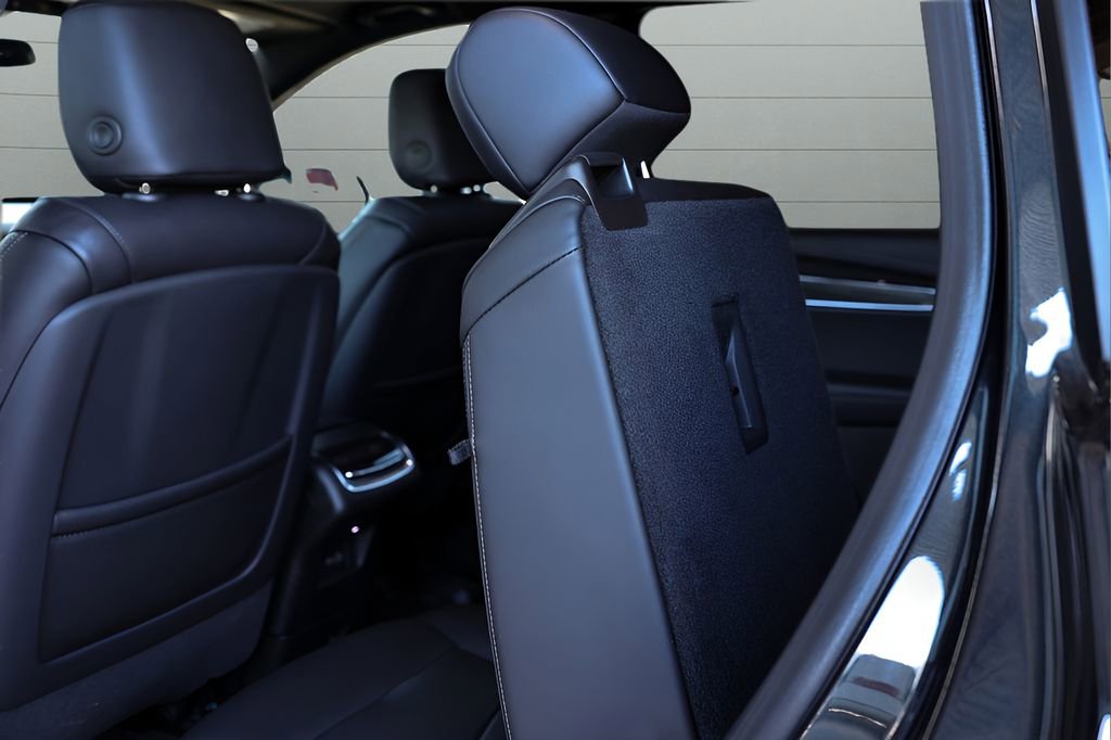Used 2022 Cadillac XT6 Sport image 63