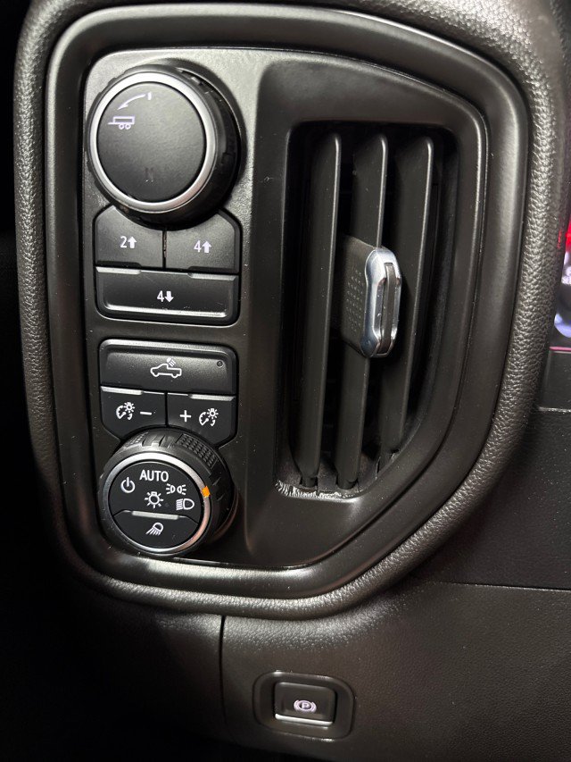 Used 2023 Chevrolet Silverado 2500 W/T w/ Gooseneck/5TH Wheel Package AWD/4WD image 21