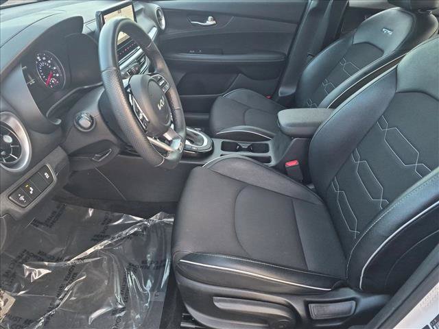 Used 2022 Kia Forte GT-Line w/ GT-Line Technology Package FWD image 16