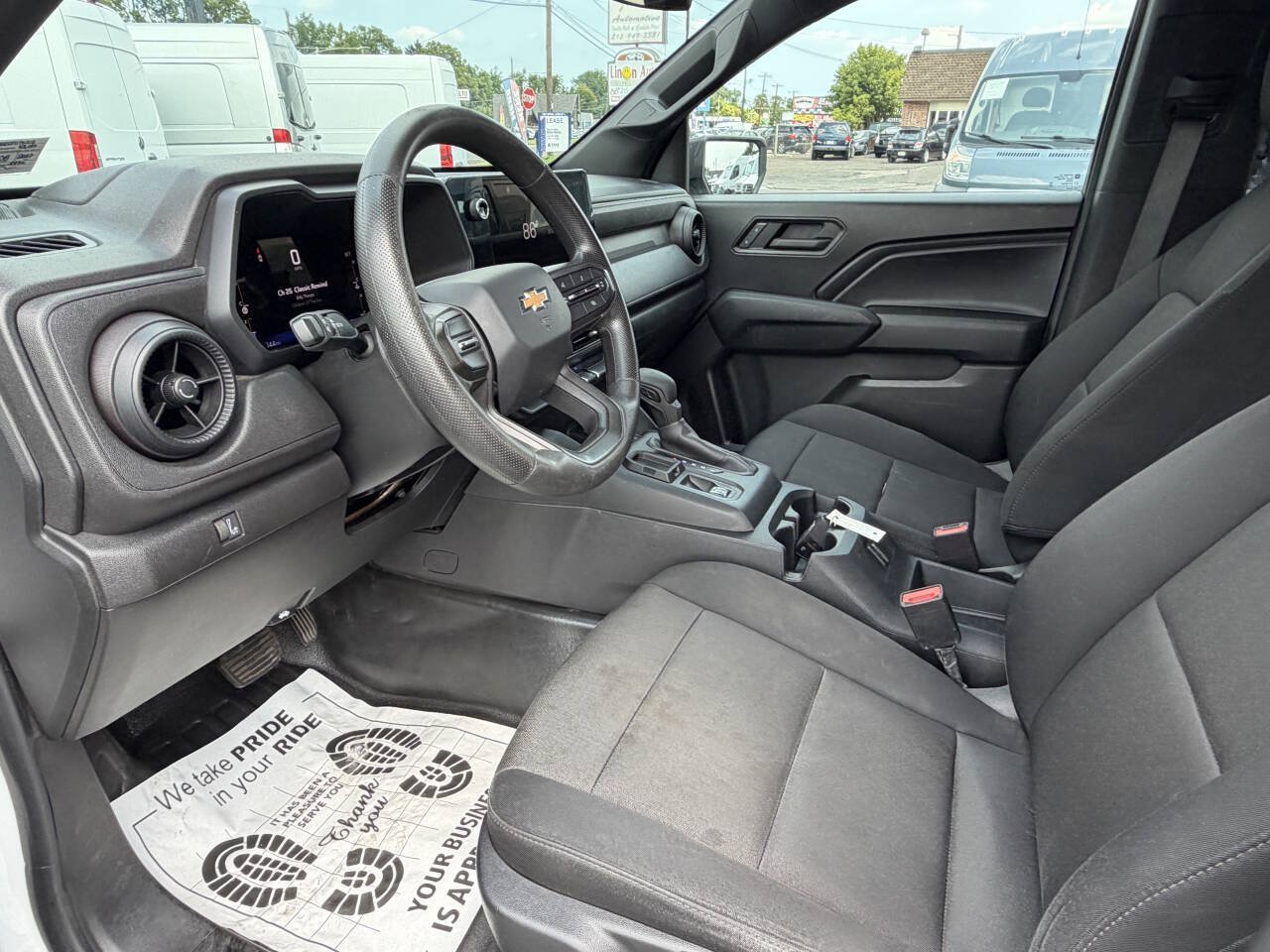Used 2023 Chevrolet Colorado W/T RWD image 35