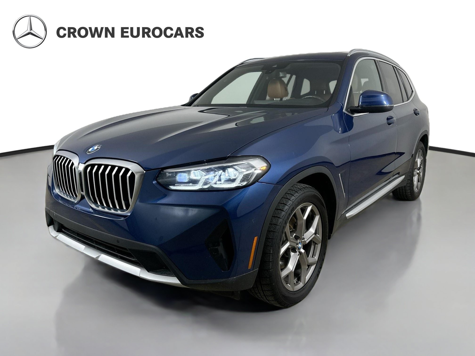 Used 2022 BMW X3 xDrive30i w/ Premium Package 2