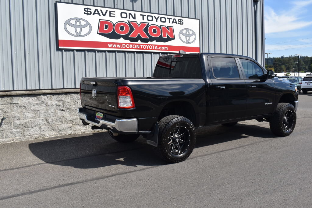 Used 2019 RAM 1500 Big Horn AWD/4WD image 5
